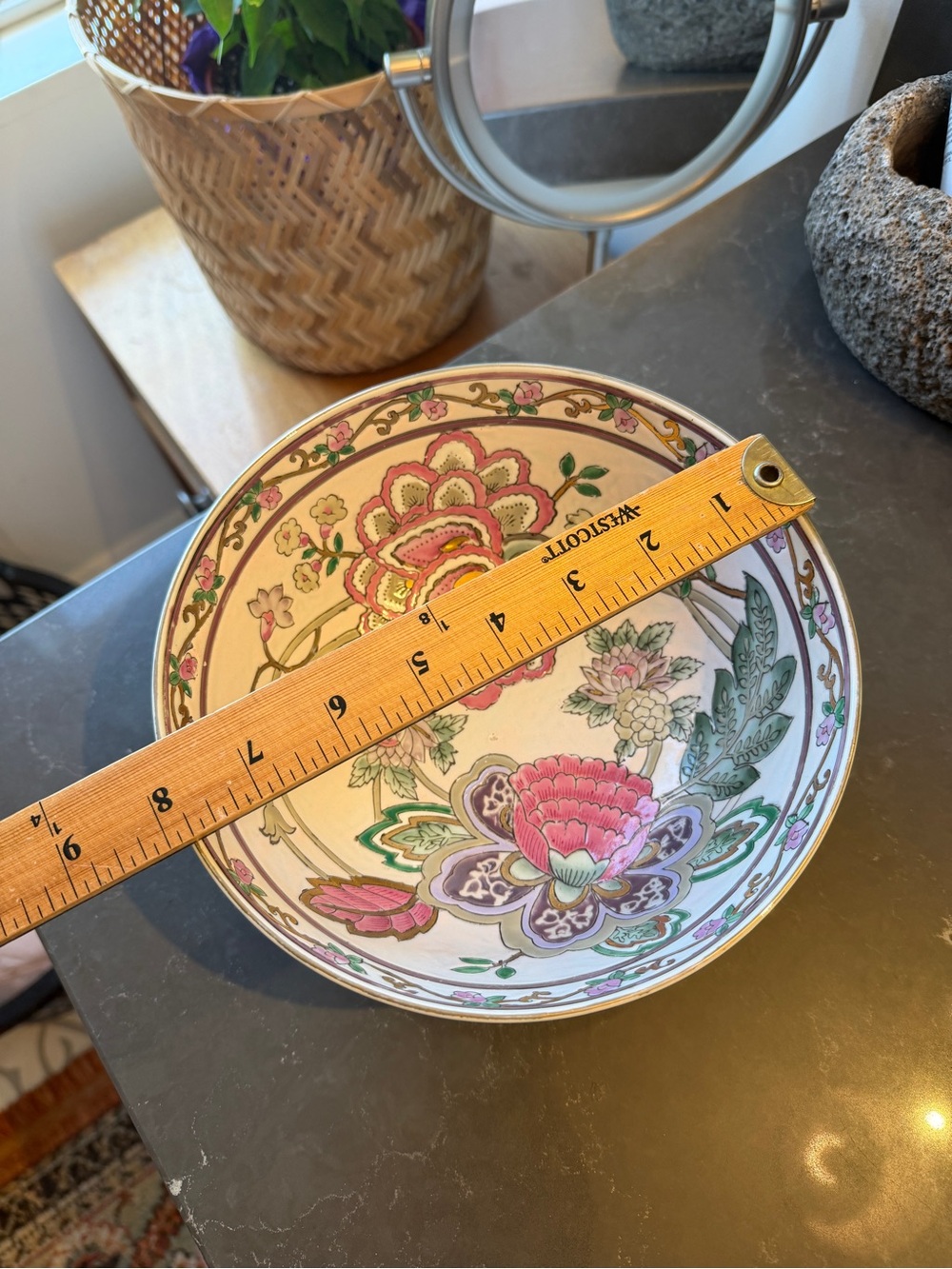 Vintage Floral Ceramic Bowl in Pink, Green and Purple by Vintage - Picture 4 of 6
